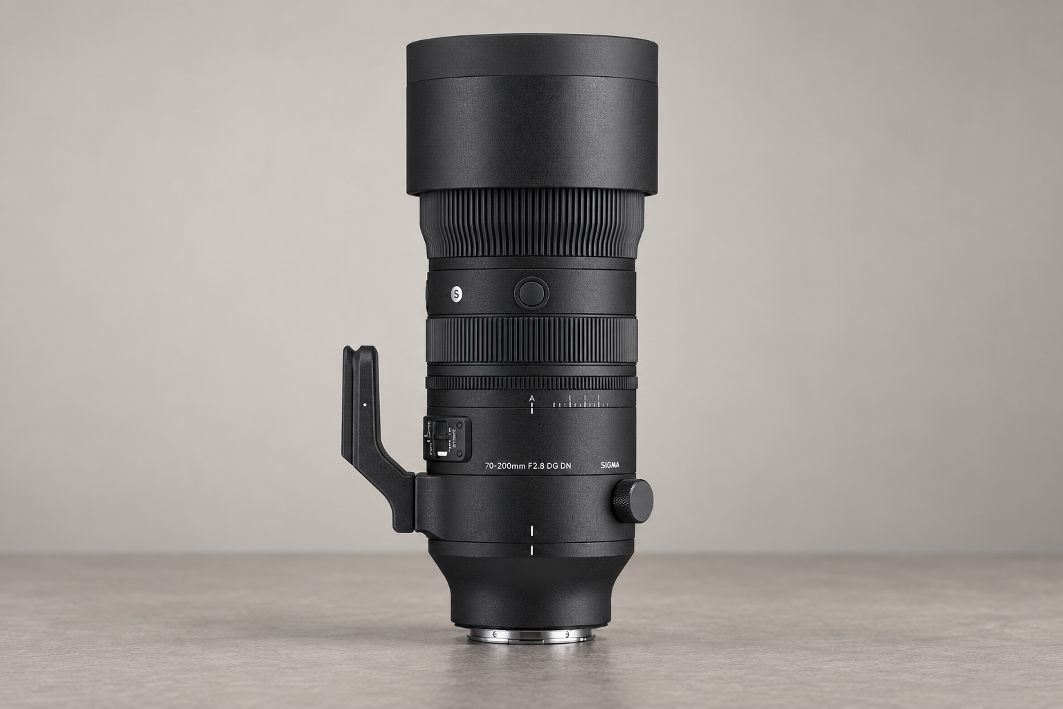 适马 70-200mm f/2.8 DG DN OS Sports型号外观图