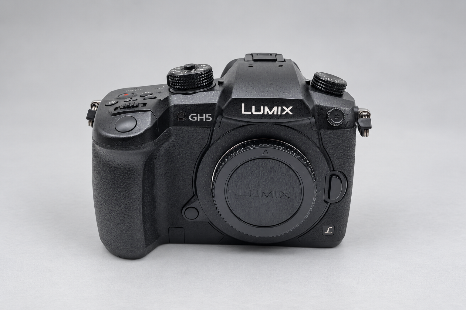 松下DC-GH5型号外观图