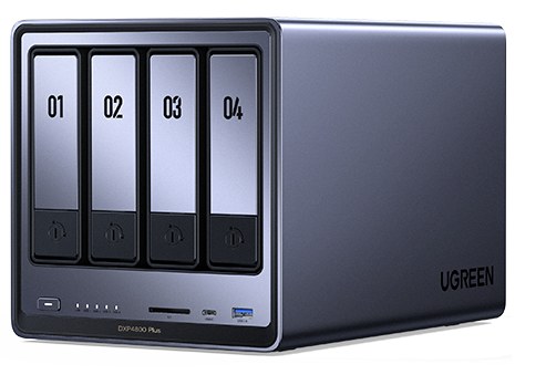 DXP4800 Plus 黑色四盘位 NAS 正面实物图