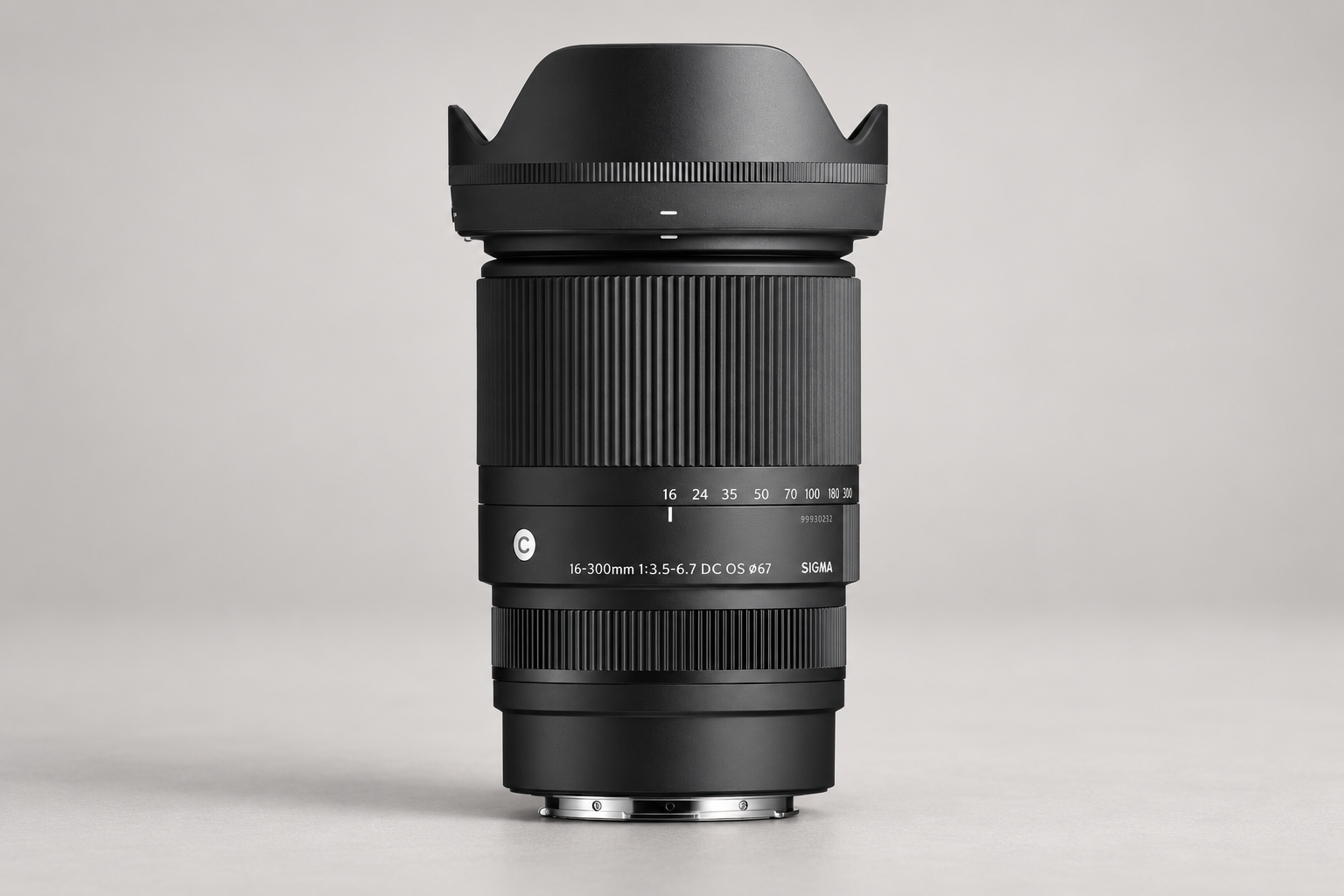 适马 16-300mm f/3.5-6.7 DC OS Contemporary型号外观图